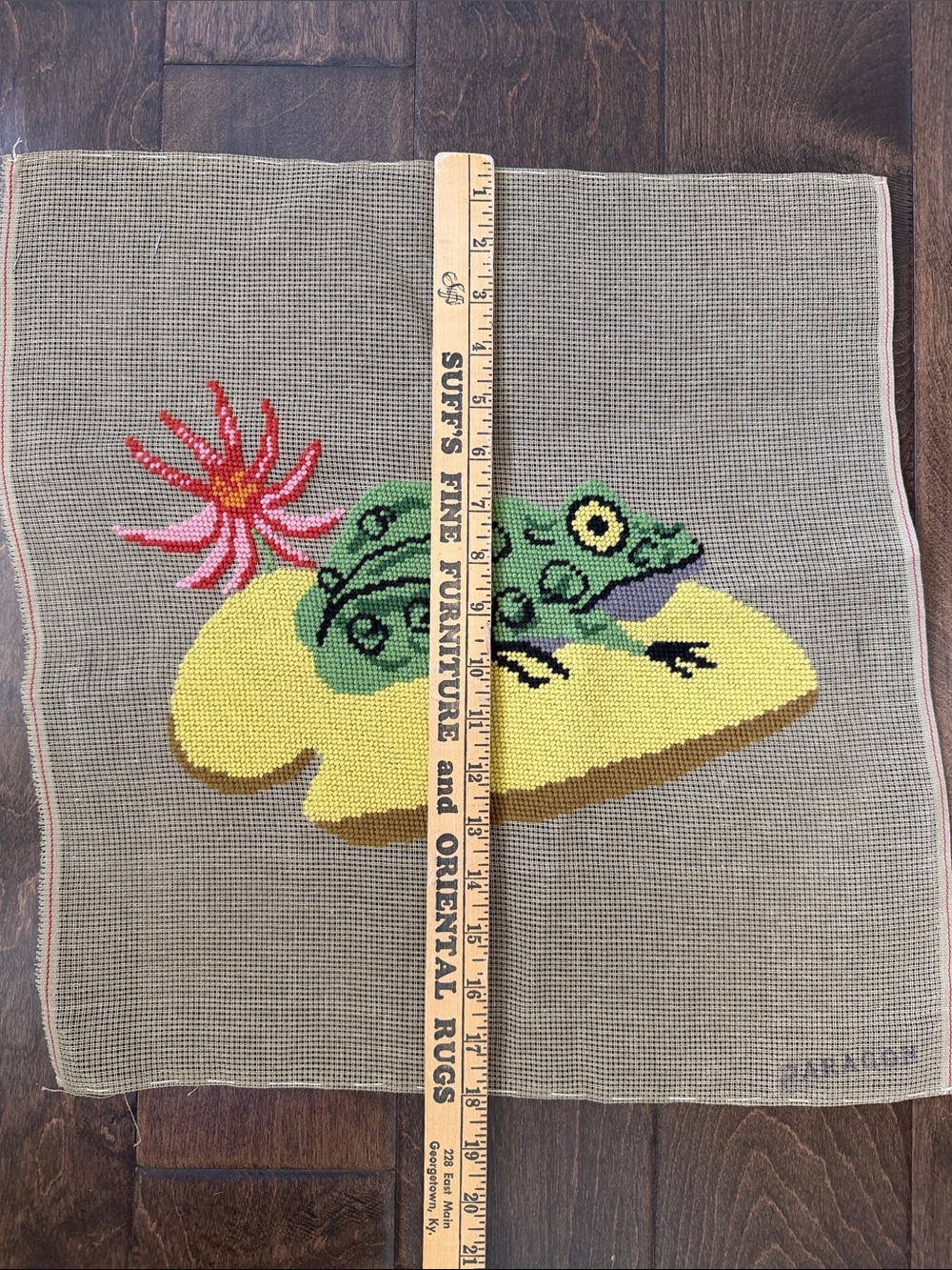 Needlepoint - Unfinished - Frog on Lilly Pad - Picture 8 of 8